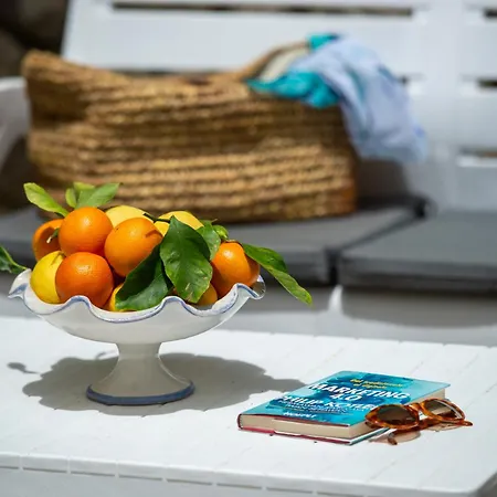 Semesterbostad Sirenide